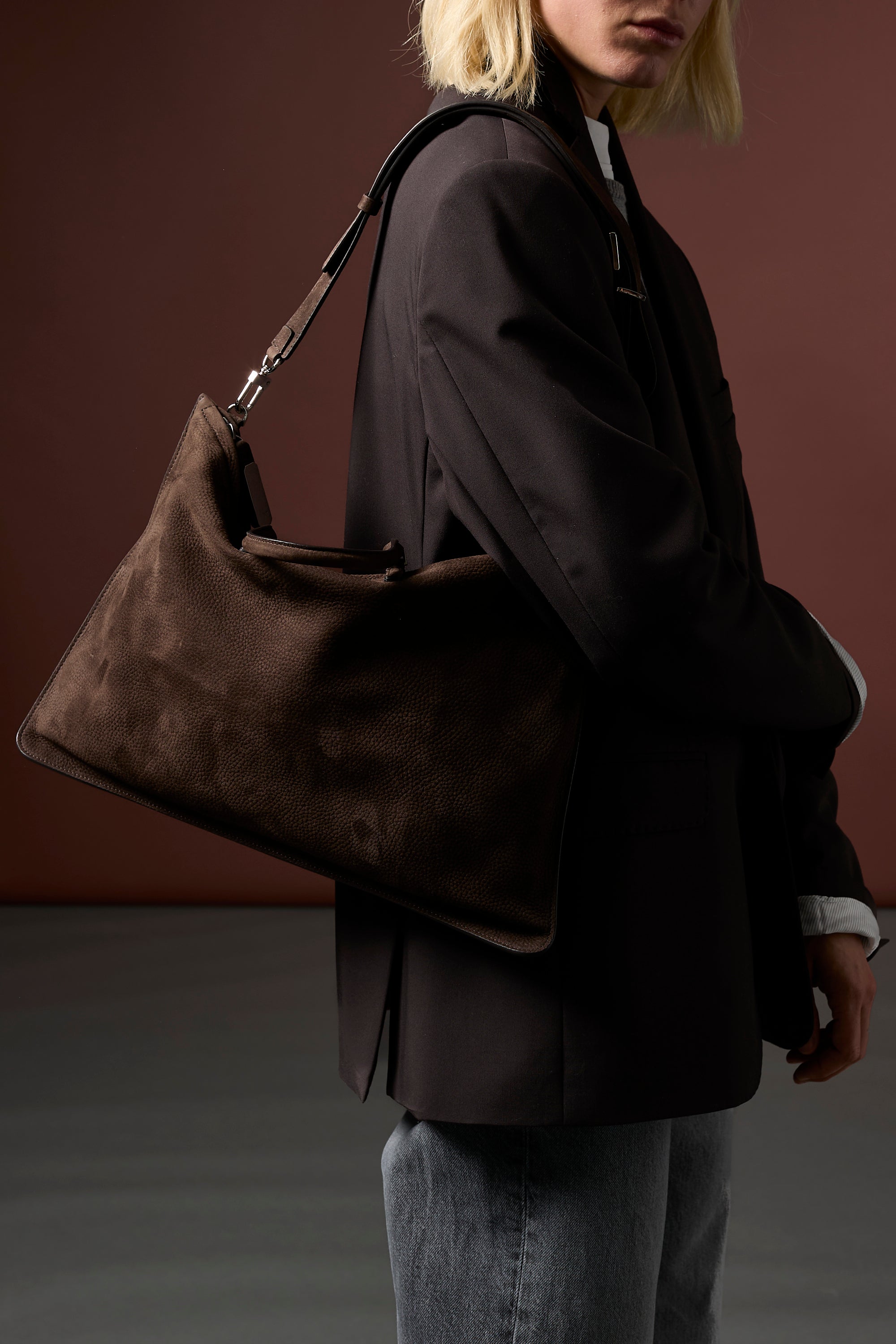 Aiko M Nabuk Dk Brown