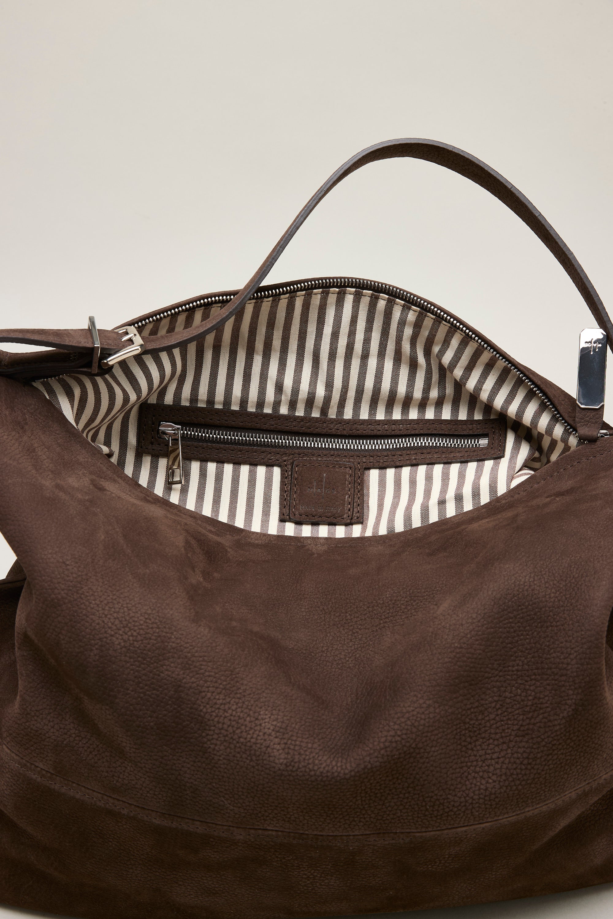 Nanà Nabuk Dk Brown
