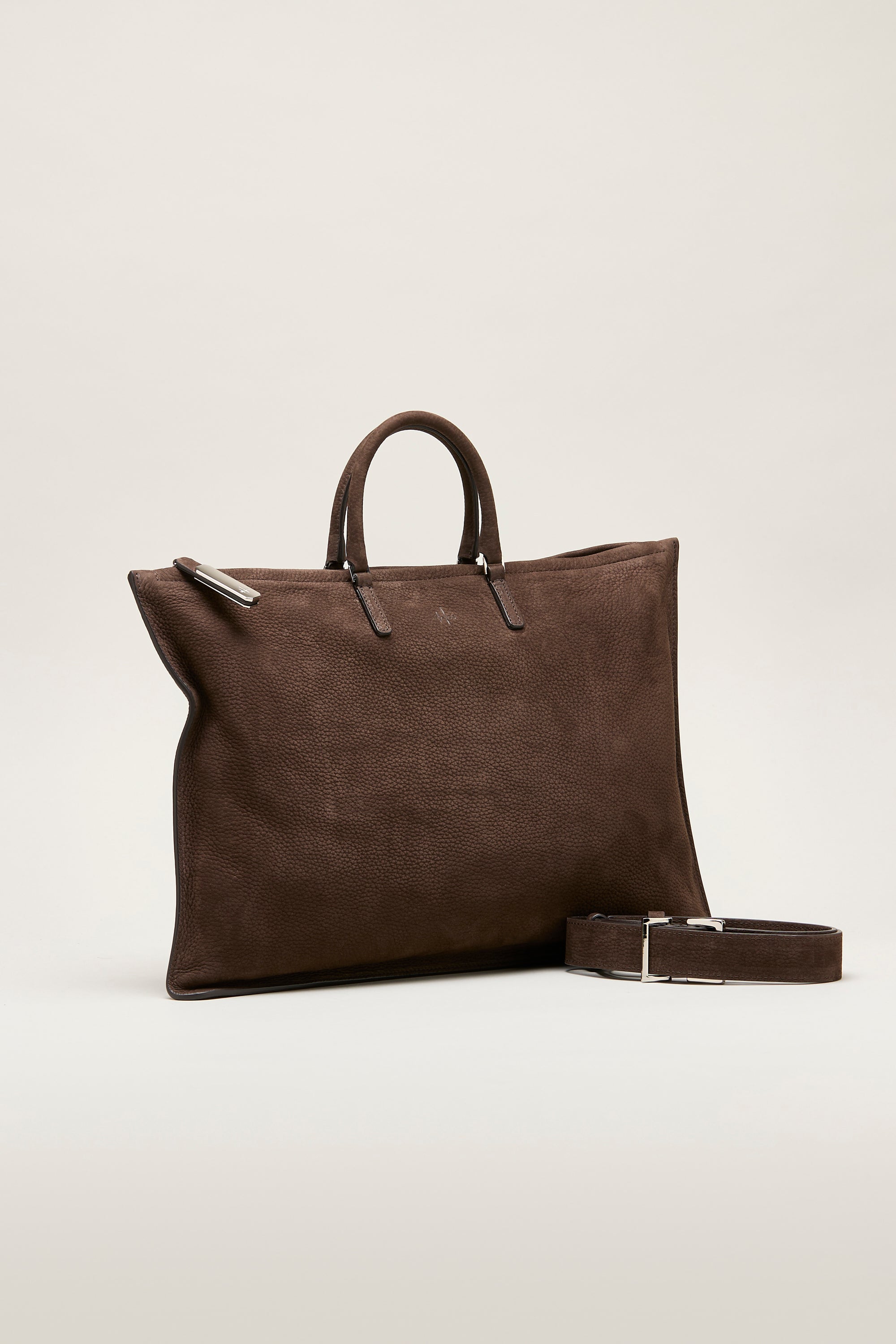 Aiko M Nabuk Dk Brown