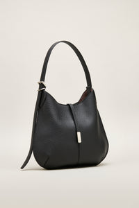 Augusta M Bisonte Nero